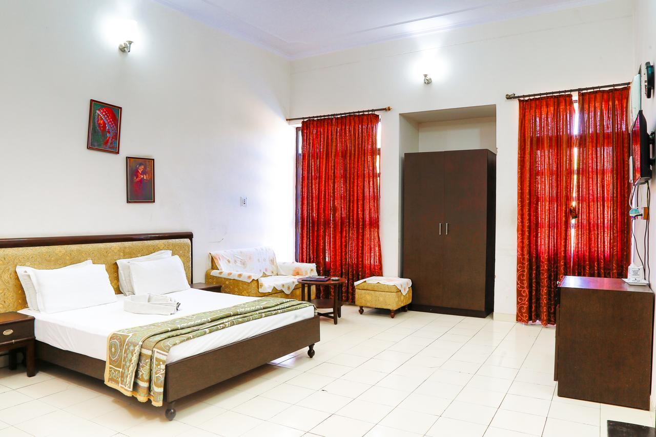 Gulmohar Sariska Resort Bairāt Zewnętrze zdjęcie