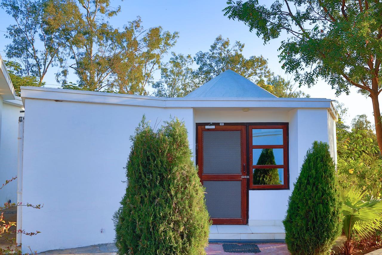 Gulmohar Sariska Resort Bairāt Zewnętrze zdjęcie