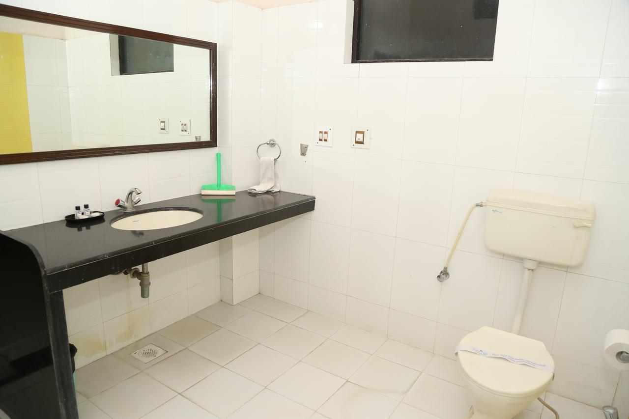 Gulmohar Sariska Resort Bairāt Zewnętrze zdjęcie
