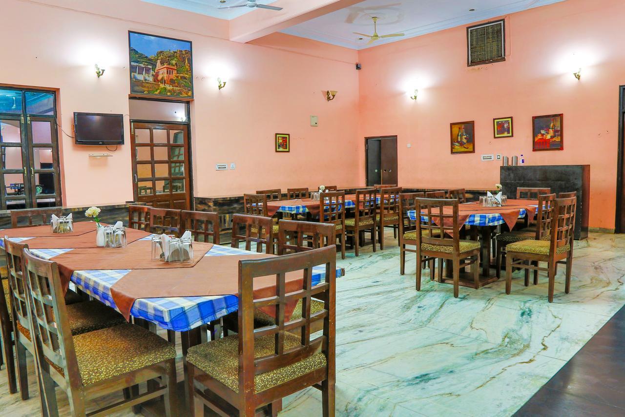 Gulmohar Sariska Resort Bairāt Zewnętrze zdjęcie