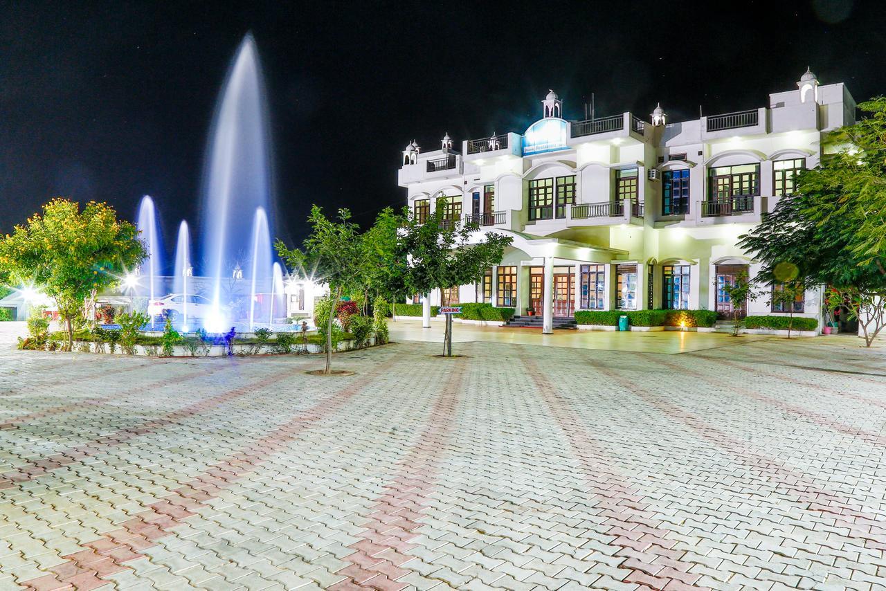 Gulmohar Sariska Resort Bairāt Zewnętrze zdjęcie